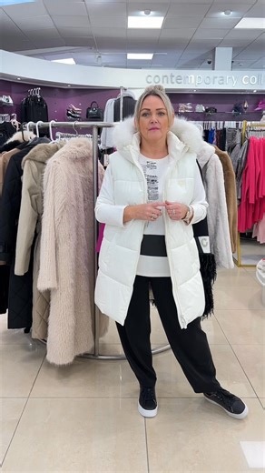 🖤 Brenda’s got the coats you NEED this season! From Guess to Arggido to Rino & Pelle, there’s a coat to elevate every wardrobe this season — timeless style, exceptional quality, and effortless elegance. ✨ And this week only, enjoy our Halloween promotion: 🛍️ Earn DOUBLE loyalty points in-store — that’s 30% back to spend on your next visit. 💻 Shop online and save 20% on your favourite pieces. It’s the perfect moment to treat yourself (or someone special) to a luxury coat while making every pur