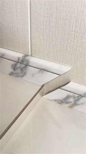 Designology✨ on Instagram: "installation of baseboards like this? #PracticalTechniqueSharing #BaseboardInstallation #Tips #Carpentry"