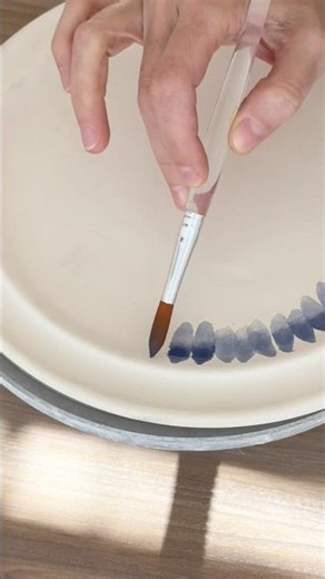 Pieza 6 de este desafío pintando cerámica con un sola pastilla de Acuarelle #ceramica #acuarela