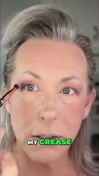Eyeshadow Tutorial: Step-By-Step For Hooded Or Crepey Lids