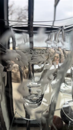 Beautiful glasses perfect for baby showers, wedding showers, and tea parties! #community #weatherfordtx #charity #thrift #thehopechestresale #thehopechestweatherford #vintagelove #upcycling #thriftstorefinds #teaparty #babyshower #weddingshower