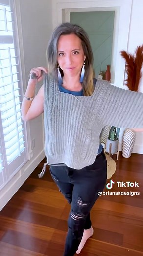 ✨ Cozy up with the Easy & Flat Crochet Sweater! ✨ https://brianakdesigns.com/easy-crochet-sweater-pattern-free/ 🌾 Etsy: https://tidd.ly/3AOz4OH If you've been dreaming of a handmade sweater that’s simple, stylish, and perfect for any season, this is it! 🧶 The crochet pattern is beginner-friendly and works up beautifully with just a few key stitches. 💕 Whether you're lounging at home or heading out, this sweater will become your go-to favorite! Bonus: the free pattern is available on my blog!