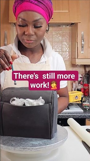 Does this Cake Look Like a Bag?|Making a handbag cake Part 6