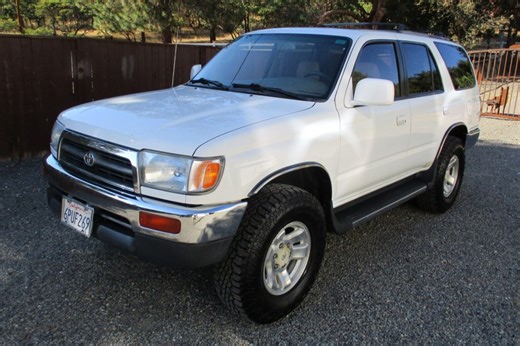 No Reserve: 1998 Toyota 4Runner SR5 4WD