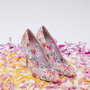 19K views · 117 reactions | Spring has finally arrived, which means goodbye clunky boots and hello floral heels! Stop by and snag yourself a new pair of your own. Available at ALDO Shoes #CFHelloSpring | CF Toronto Eaton Centre | Facebook