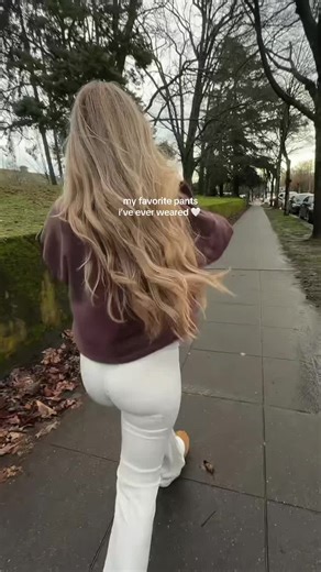 these foldover flares!! so cute #ootd #pants #outfit