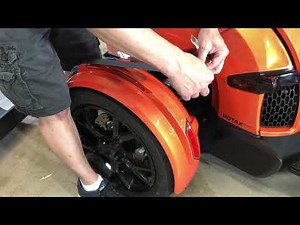 BRP Can-am Spyder 2019 -up fender tops kit Installation