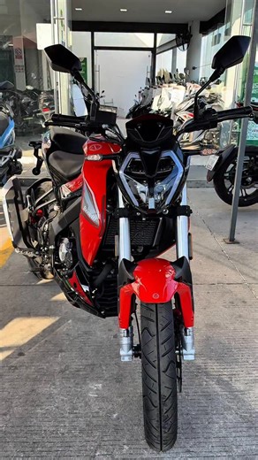 Hash on Instagram: "Verdades que NO duelen de la BENELLI 180S #benelli180s #180s #benelli #mortalika #verdadesquenoduelen"