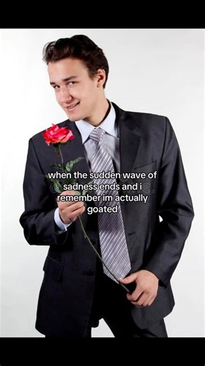 @voctyx on Instagram: "1992年发行的西班牙塞维利亚二人组Los del Río的歌曲🎶，最初在西班牙获得了人气🇪🇸， 随后传播到拉丁美洲和美国🌎，成为全球范围的超级热门曲目🔥。 这首歌爆发式流行的契机正是1996年亚特兰大奥运会🏅。 当时美国女子国家体操队的表演🤸‍♀️通过全球直播📺，与《Macarena》欢快的节奏💃完美融合，使这首歌的人气迅速飙升📈。 结果，在1996年，《公告牌》Hot 100榜单上连续14周夺得第一名🏆，创造了历史纪录📝，并在年末榜单上位列第一✨，同时在《公告牌》有史以来榜单上也升至第8名🥳，创造了巨大纪录。 尤其值得一提的是，这首非英语外语歌曲🌐在美国市场取得如此成功的案例，即便现在也屈指可数👏。 另一大成功因素是其令人上瘾的舞蹈🕺。简单但突出腰部动作的舞步，当时受到了男女老少👨‍👩‍👧‍👦的广泛欢迎，让全世界的人都想尝试模仿🤩。 《Macarena》成为90年代代表性的全球文化现象🌟，也是跨越世代的回忆金曲💖。 ▶ 大家是否还记得，在派对🎉上大家一起手舞足蹈、配合腰部动作跳《Macar