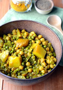 Vegan Garbanzo Curry Recipe | Dr. McDougall