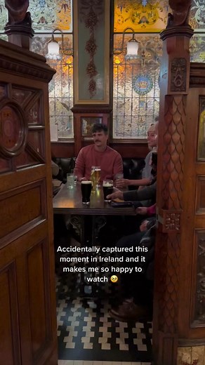 Discover the Charming Atmosphere of The Crown Liquor Saloon in Belfast