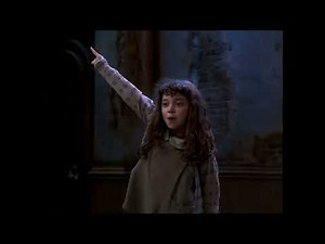 (4K) The Hard-Knock Life (Annie) (1999)