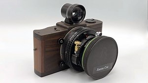 Wooden Wide-Angle Wonder Wows World