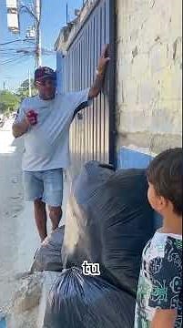 El regalo de Jhonatan 🥴😂😂😂 | El vale del humor TV