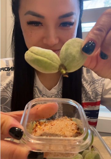 Green almond sour plum. Round 2! One word #sogood . #sasasmr #asmr #eatingsound #asmrtiktok #eatwithme #letseat #tiktokasmr #fyp #fypage #fyfoodie #tiktokพากิน #tiktokพาชิม #fyp #sogood #foodtrend #trending #tiktokviralfood #letseat #viralfood #tiktokfood #tiktokพากินของอร่อย #ฟิดดดシ #ฟิดเถอะ #fypシ゚viral🖤tiktok #fypシ゚ #fypagetiktok #อร่อย #บอกต่อ #หิว #greenalmonds #rawalmonds #almonds #delicacy