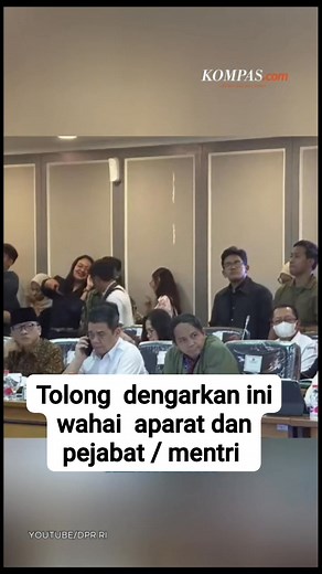 🏛️ Undang-Undang Nomor 5 Tahun 1960 Tentang: Peraturan Dasar Pokok-Pokok Agraria (UUPA) Tanggal disahkan: 24 September 1960 1. Menghapus dualisme hukum pertanahan — sebelumnya ada hukum barat dan hukum adat. 2. Memberikan kepastian hukum atas hak milik dan penggunaan tanah. 3. Menjamin keadilan sosial dalam penguasaan dan pemanfaatan tanah. 4. Menegaskan bahwa tanah untuk rakyat, bukan untuk dikuasai segelintir pihak. #beritaviral #beritaterkini #news #infoterkini #Indonesia #malaysia #pejuangr
