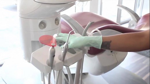 O KaVo AQIA foi projetado para tornar a experiência odontológica ainda mais prática e confortável. É o consultório mais completo da KaVo no Brasil e uma ferramenta de produtividade e satisfação, com funcionalidades desenvolvidas para facilitar o dia a dia do dentista. | KaVo Kerr