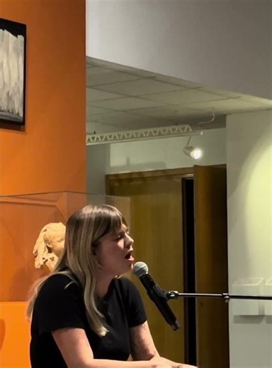 LOUANE - ALIEN (Calais 11.11.25) SOLO TRIP