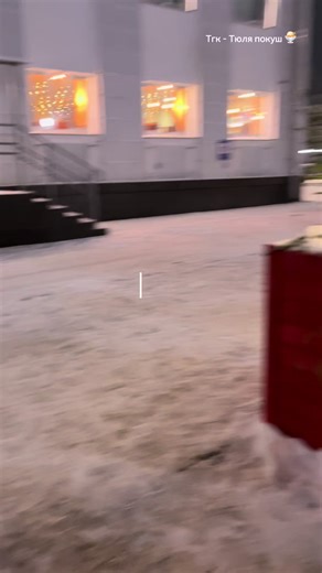 Global Recommendations for Models in Lifestyle Vlogs