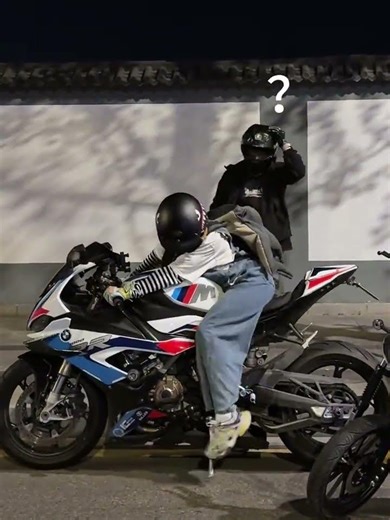 脑袋瓜嗡嗡的吧 #摩托车 #机车 #摩兽 #摩兽m03 #新国标电动自行车