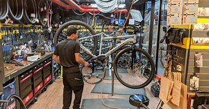 Shaq's favorite bicycle company DirtySixer unveils the largest electric bike in the world with 36" wheels