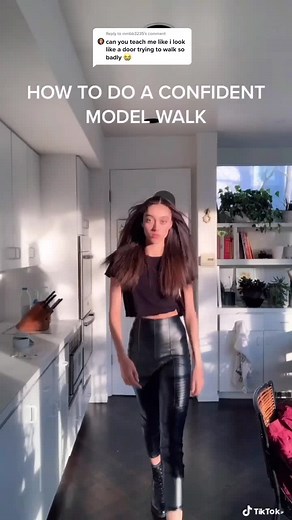 How to Model like a Vogue Pro: High Fashion Runway Tutorial