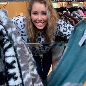 8 comments | Don't miss out on the Clearance Rack Haul tonight!! ️ Join Morgan and Michelle as they take you through the sale rack! Drop your initials below if you plan on watching! | Jean Marie's | Facebook