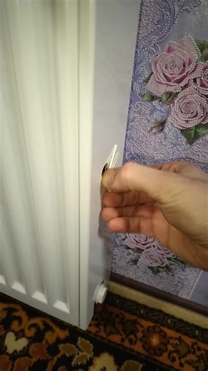 A Useful Plumbing Lifehack for Home to easily clean your radiator from dirt and dust. Plumbing tips and tricks. Diy plumbing basics #diy #plumbing #tips #tricks #fblifestyle | Wow Things 0