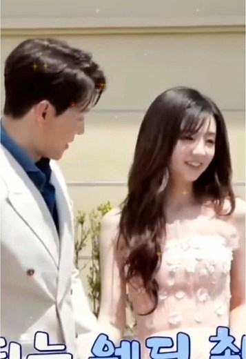 シムヒョンタク氏とさやさんの美しいウェディングフォト