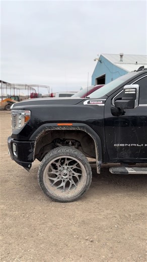 Ur 5th gen could never… #duramax #nali #l5p #fyp