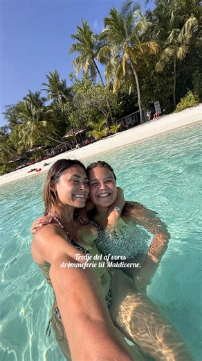 Ane Louise Reimer 🌻💕💜💖💛 on Instagram: "Tredje del af vores drømmeferie til Maldiverne. Den største drøm for børnene var at se en havskildpadde, den gik i opfyldelse og de var ikke til at tage pille ned 🐢🥹 De flest steder tilbyder også forskellige dagsture, vi var eksempelvis på fisketur i solnedgangen, som var en kæmpe succes og fiskene vi fangede, blev serveret til frokost dagen efter. 🌅🎣 Vi var også på delfintur, vi så dog ikke en eneste delfin, så det tænker jeg faktisk, er held, hvi