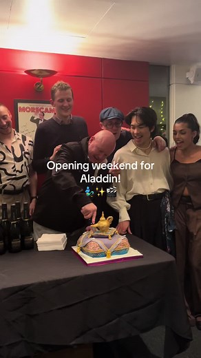 Our GENIE-US pantomime, Aladdin is officially open! ✨ Have you got your tickets yet?! 🎟️ #christmas #aladdin #albanarena #philmitchell #fyp