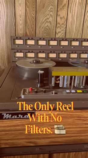 The past year—especially these last 6 weeks—has been a whirlwind of preparation for the next Analog Acres session and our next beta testing opening. Grateful for all the hands helping bring this dream to life. 💫 I’d literally be a hot mess in this room trying to make all this old crap work. I never thought I’d necessarily own a studio or be an engineer professionally like this. Especially cus I’ve just been a guitfiddle player. But it just kinda happened. One thing I never have to stress about?