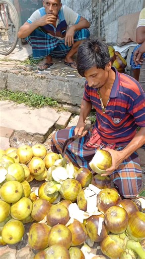 হাট-বাজার on Instagram: "কচি তালশাস Bangladesh street food Bangladesh street food Bangladeshi food bdfood tastyfood streetfood palm #palm #bdfoods #tastyfood #streetfood #bdfood"