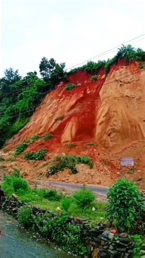 Massive landslides caugh on camera #viral #trending #landslides