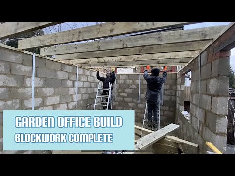 Building a block garden office - Blockwork, wall plate and rafters