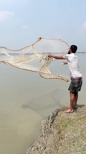 Big River castnet fishing videos. #reels #fishing #fish #village #river #fishinglife #villagelife #fishingdaily #CastNetFishing | BD Fishing Daily