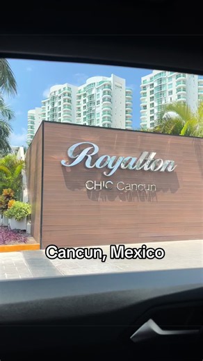 Recap of my stay @Royalton CHIC Cancun ! I would definitely stay again! #cancun #summer #vacations #mexico #resort