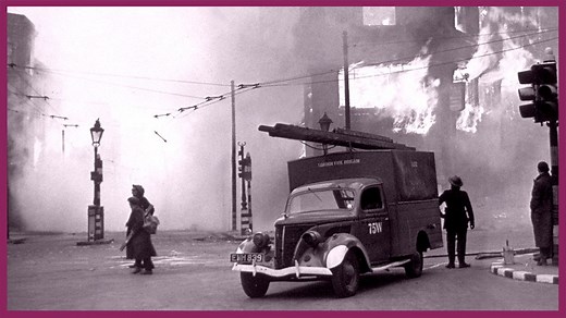 Primary History KS2: WW2 Clips. A fire engine races through the streets