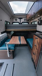 TAG a friend that would love this!🥰 🚐 Do you want to learn more about vanlife? Click the link in bio to check out our website! 🎥 from @offhighwayvan Follow if you want to get inspired Living Van Life ❤️ TAG @livingvanlife to get featured 🚌 .⠀ .⠀ .⠀ #vanlifesquad #vanlife #vanlifediaries #vanlifeproject#vanlifeculture #vanlifeexplorers #vanclan#vanlifemagazine #vanlifehack #vanlifereality#campingcar #rvlife #campervan #camperlife#tinyhouse #offroading #offgrid #vanlifevirals#vanlifeliving #mi