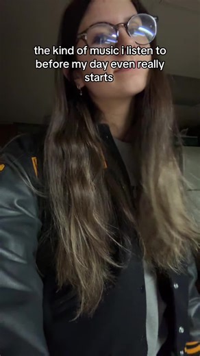 no i just love phoebe. #fypシ゚viral #blowthisup #music #phoebebridgers #school