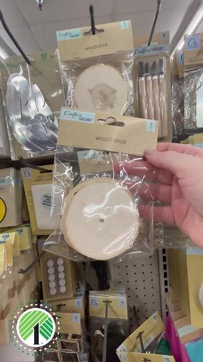 487K views · 1.2K reactions | Cute crafty items at Dollar Tree #dollartreefinds #dollartreecrafts #dollartreeDIY | Windy City Crafts | Facebook