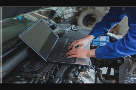 Car Engine Repair Techniques Using Tools and Technology