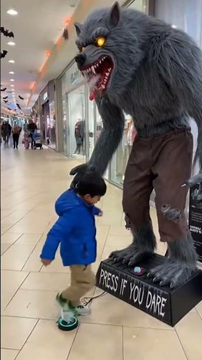 “Scariest Halloween Button Pranks 😱🎃”