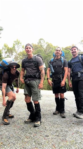Western Arthur’s Traverse day 1 - Scott’s peak dam > Lake Cygnus #hiking #mountain #arcteryx #gorpcore #climbing @oscar_bruyn @ollie @Cambell
