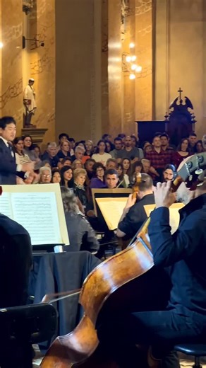 Bitácora Musical on Instagram: "Sinfonía N. 4 (Italiana) de Mendelssohn interpretada por la Orquesta Sinfónica de Córdoba @osc_argentina y dirigida por el maestro JongWhi Vakh @jongwhi en la Iglesia Catedral de Córdoba."