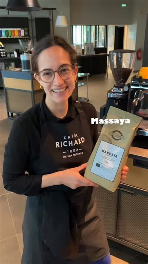 Cafés Richard on Instagram: "À la découverte de notre café Massaya, un Assemblage bio emblématique de la Maison ☕️"