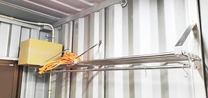 コンテナの改造・メンテナンスサービス｜扉・窓・内装工事も対応