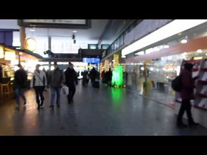 HAUPTBAHNHOF FREIBURG innenansicht