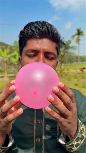 small chewing gum, big bubble 😱~ mini wood working toy-woodworking art skill #shorts